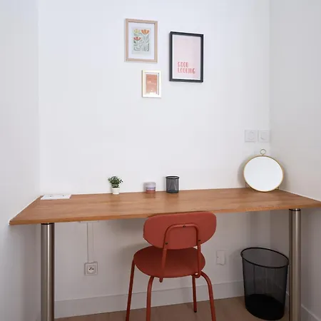 Apartment Contemporary Studio For 2 Ternes Paris